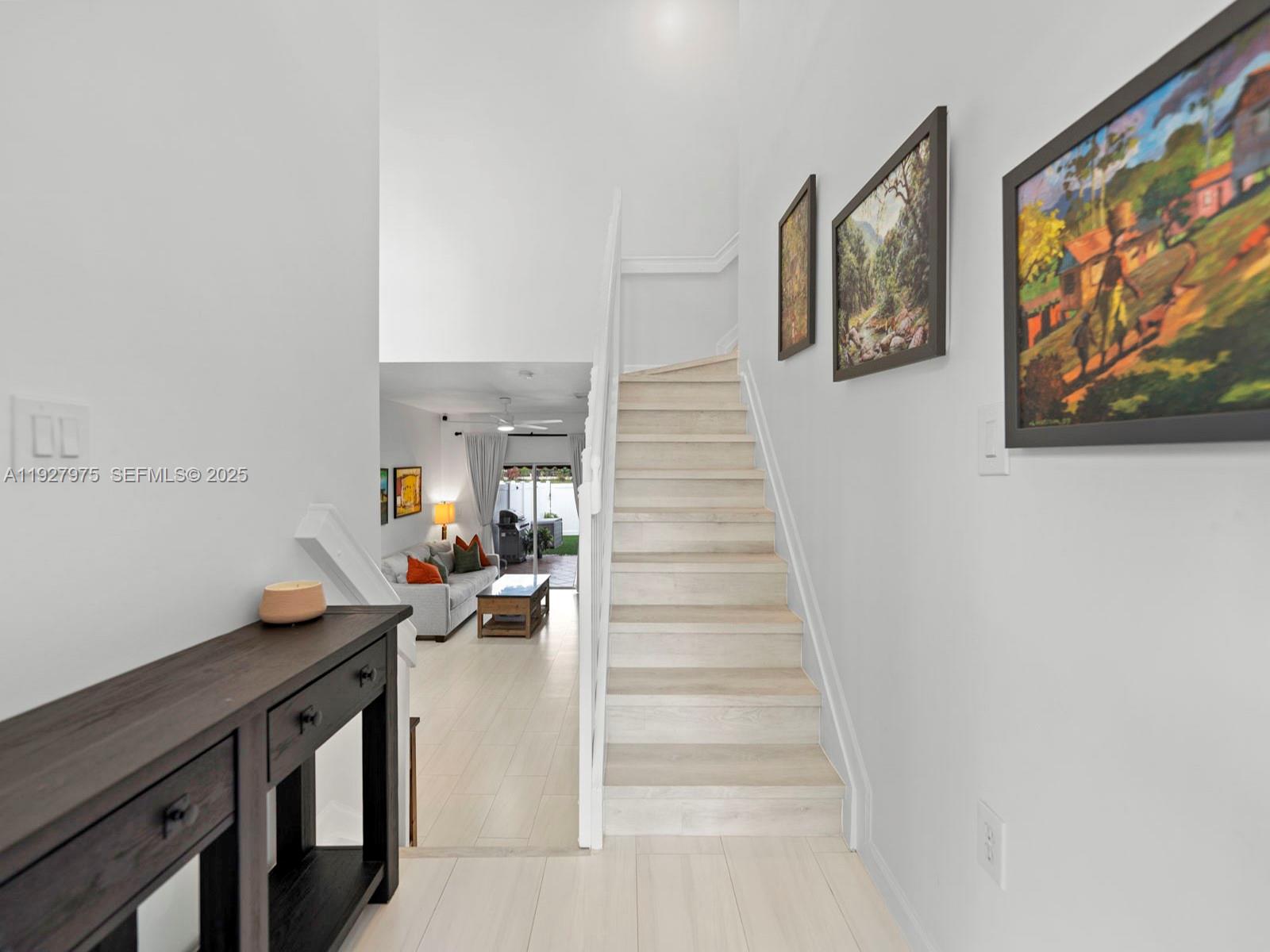 REPLAT OF PORTION OF M P - Residential Lease