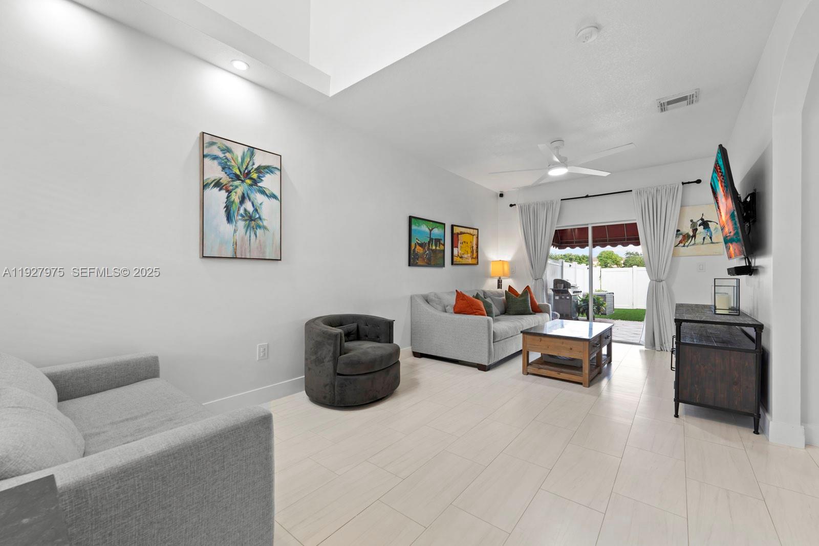 REPLAT OF PORTION OF M P - Residential Lease