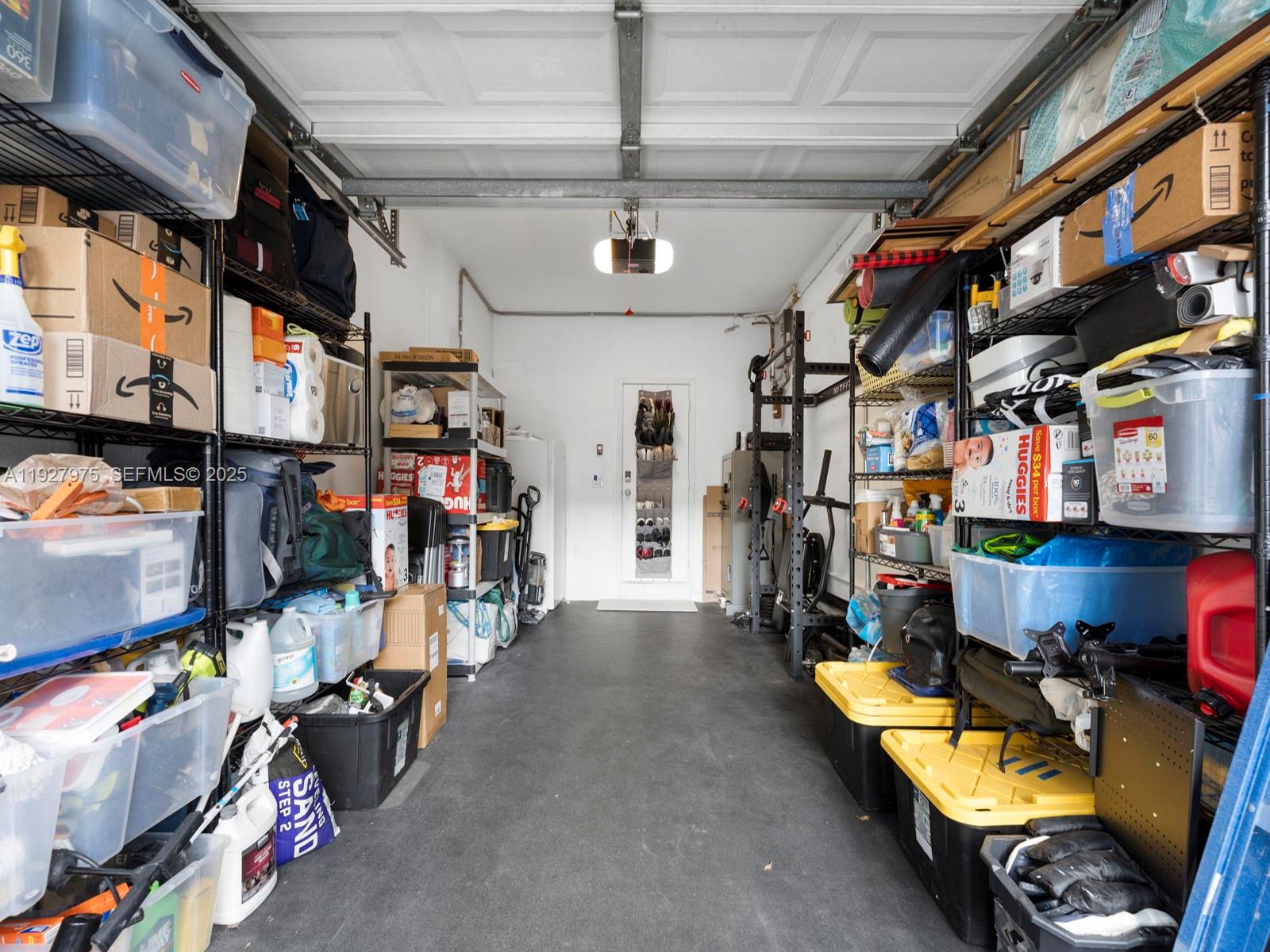 REPLAT OF PORTION OF M P - Residential Lease