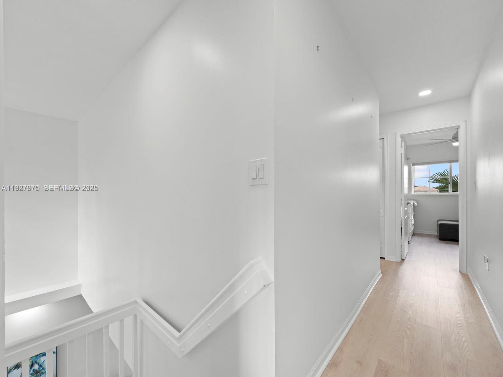 REPLAT OF PORTION OF M P - Residential Lease