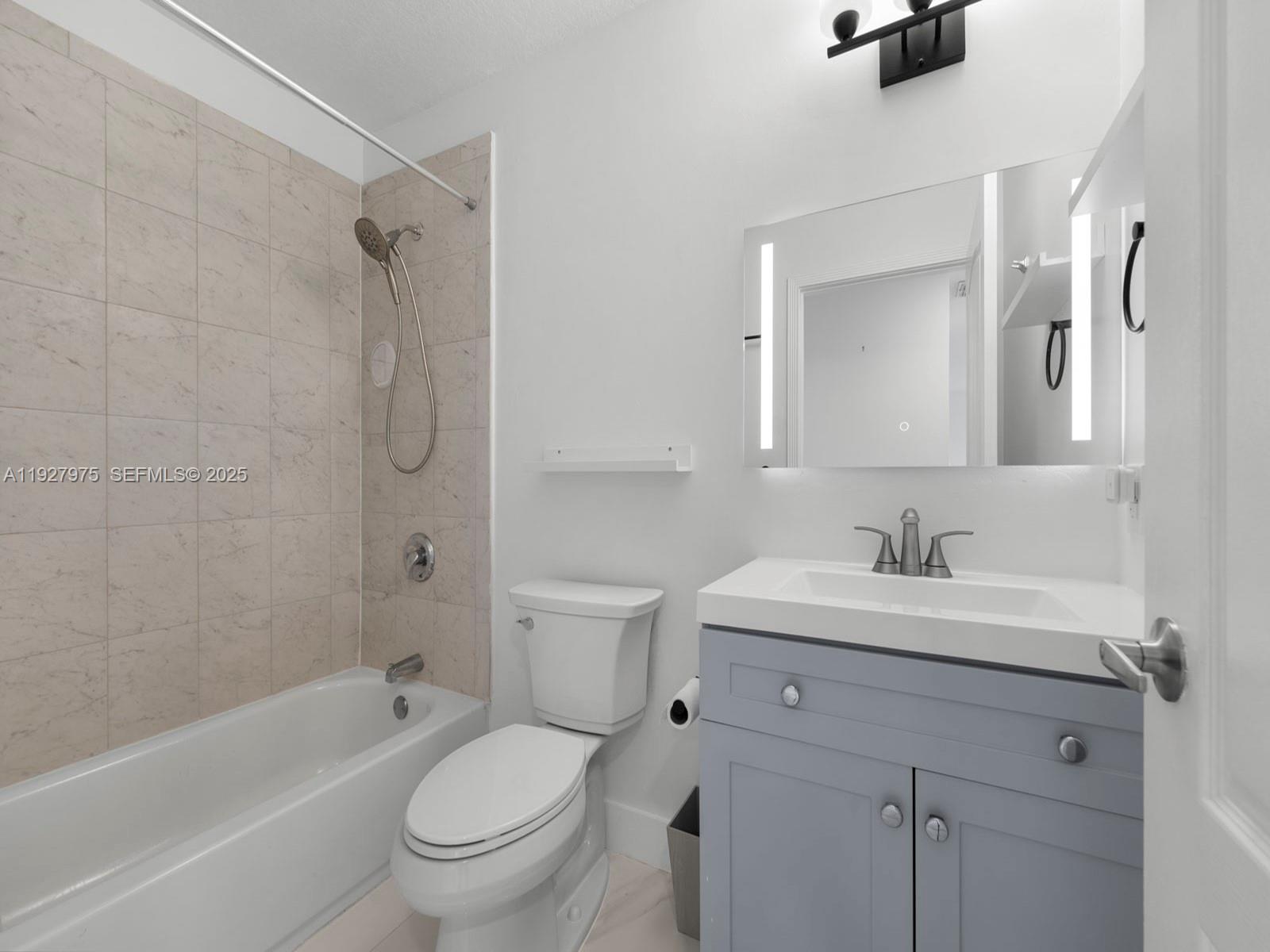 REPLAT OF PORTION OF M P - Residential Lease