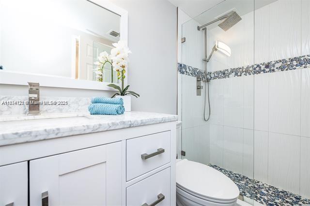 WAVE CONDO - Residential Lease