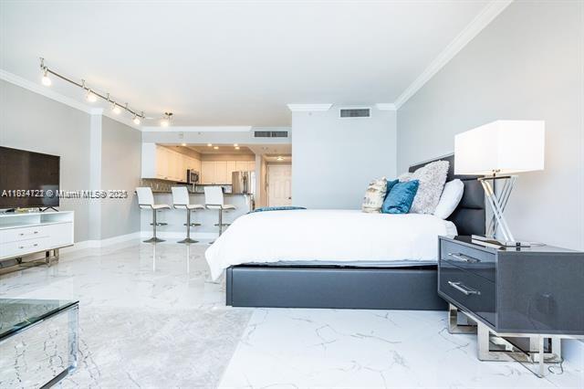 WAVE CONDO - Residential Lease