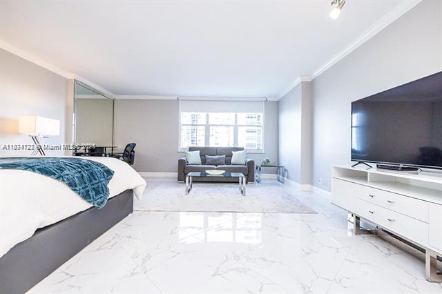 WAVE CONDO - Residential Lease