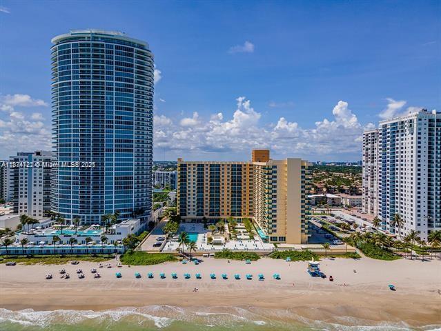 WAVE CONDO - Residential Lease