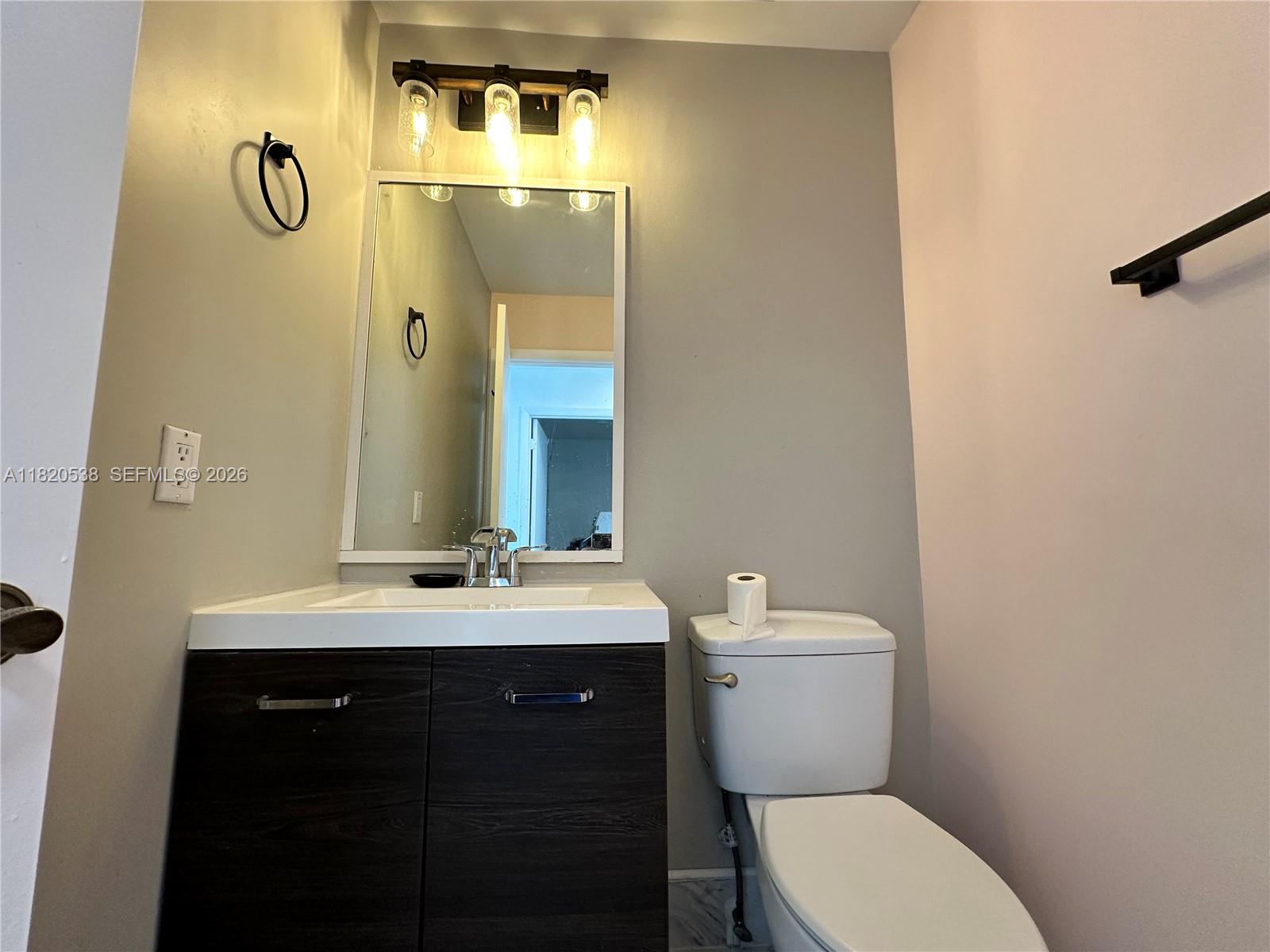 SAWGRASS ESTATES NORTH - Residential Lease