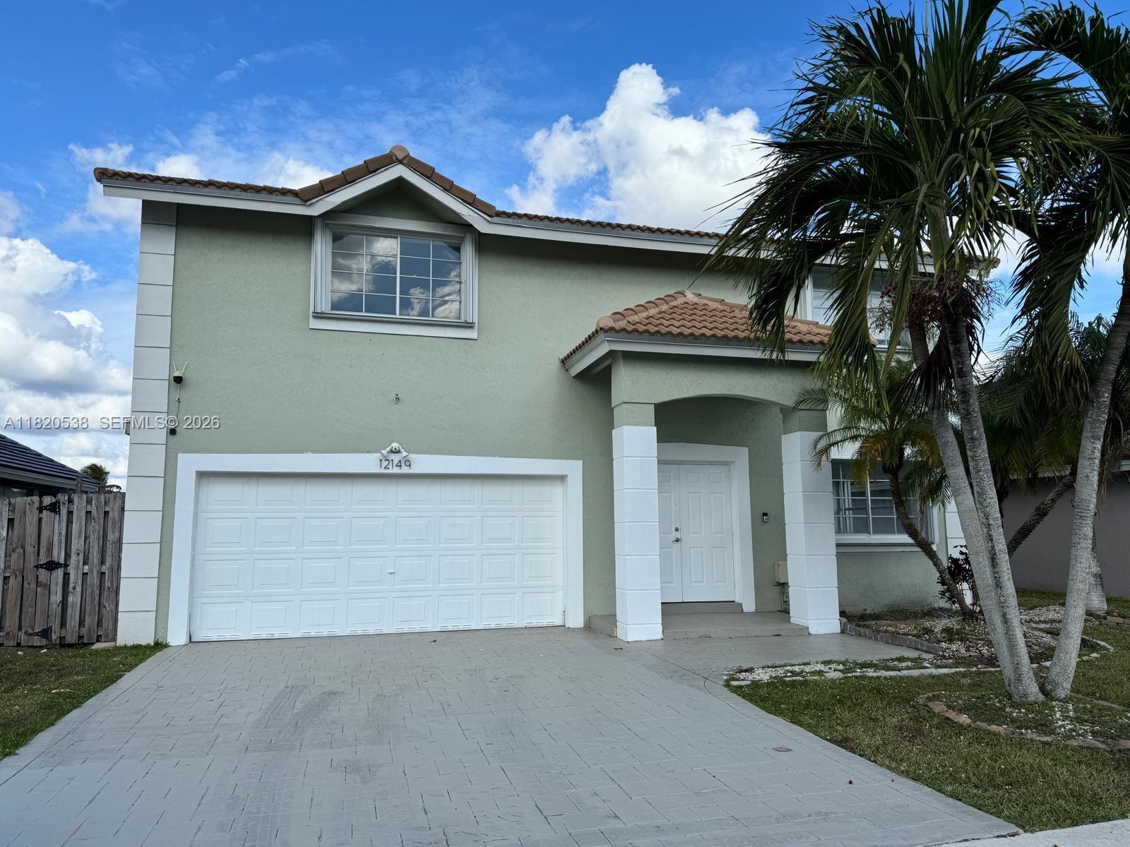 SAWGRASS ESTATES NORTH - Residential Lease