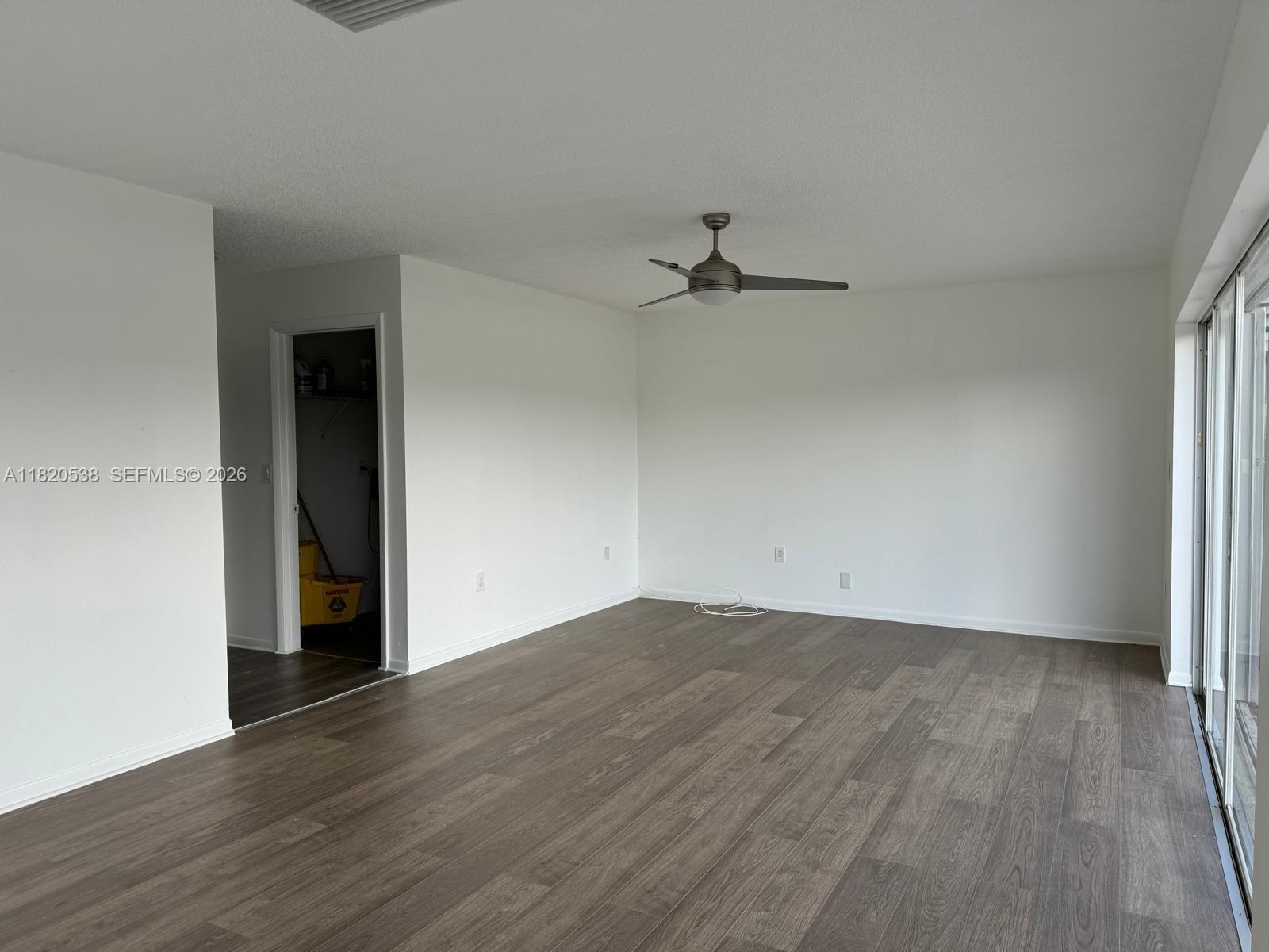 SAWGRASS ESTATES NORTH - Residential Lease