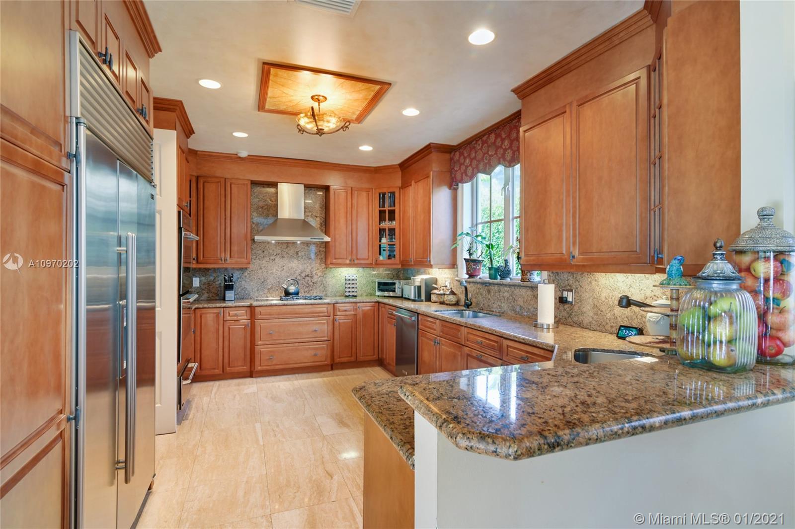 BAL HARBOUR RESIDENTIAL S - Residential