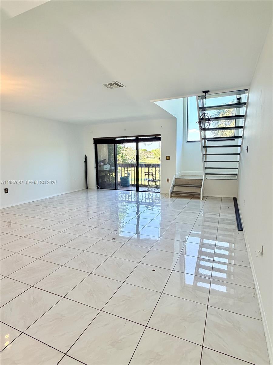 INDIAN SUMMER VILG CONDO - Residential Lease