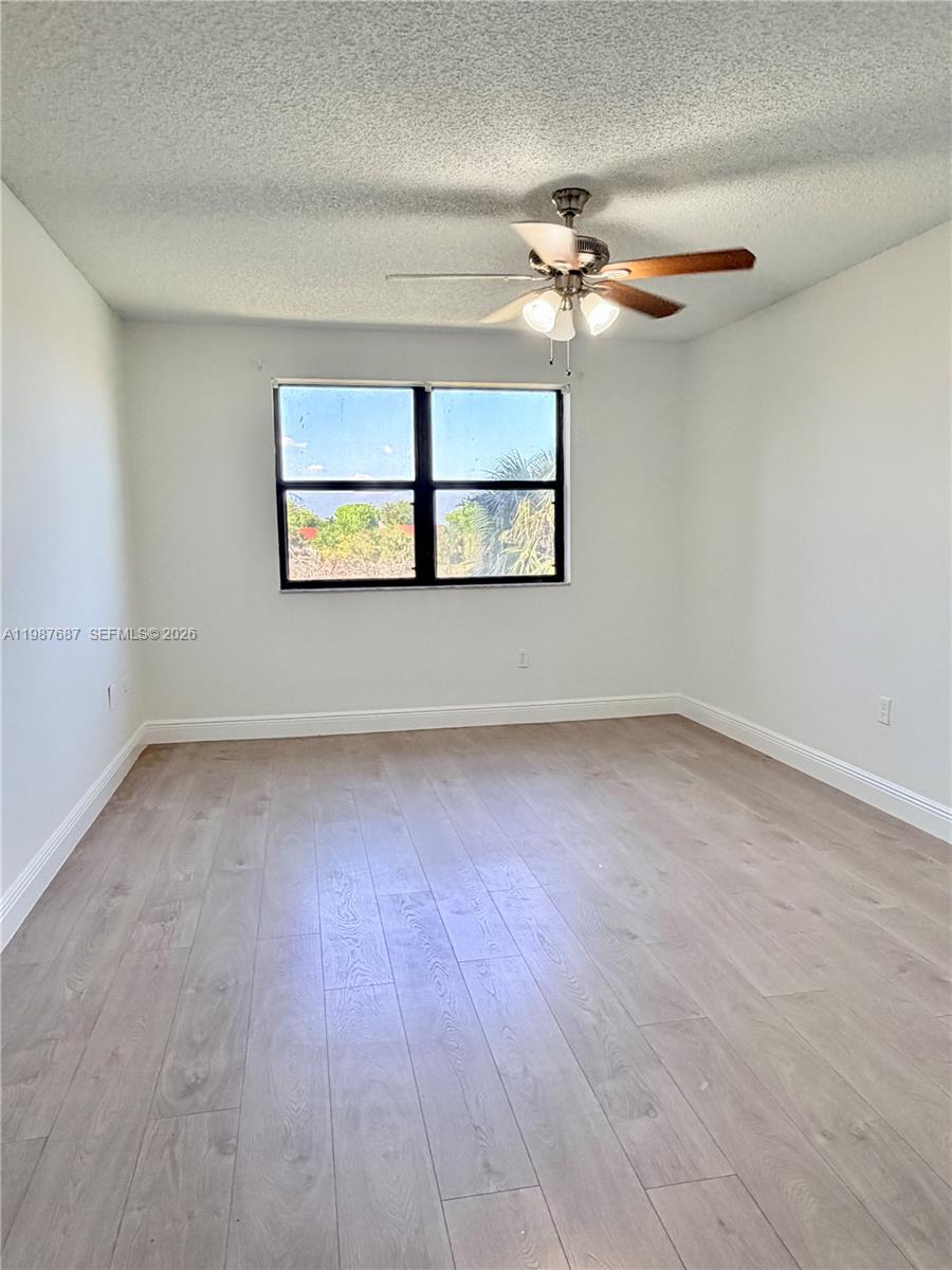 INDIAN SUMMER VILG CONDO - Residential Lease