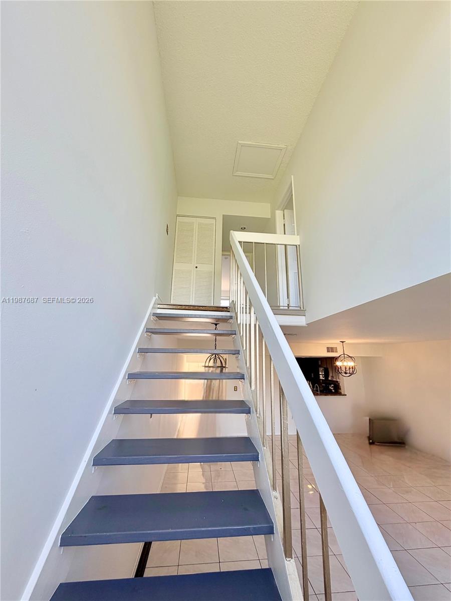 INDIAN SUMMER VILG CONDO - Residential Lease