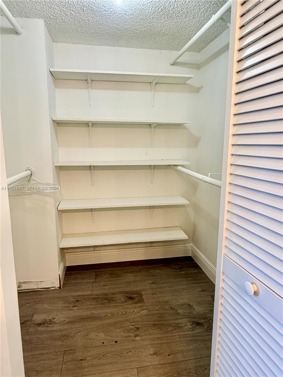 INDIAN SUMMER VILG CONDO - Residential Lease