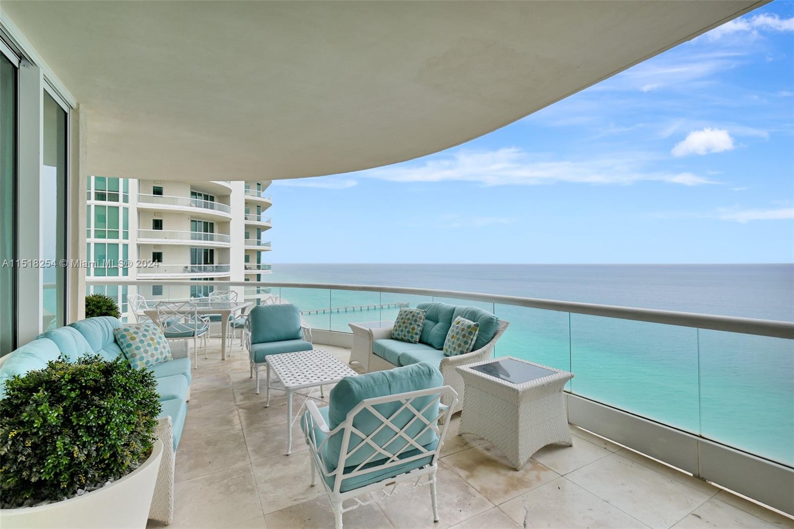 TURNBERRY OCEAN COLONY - Residential
