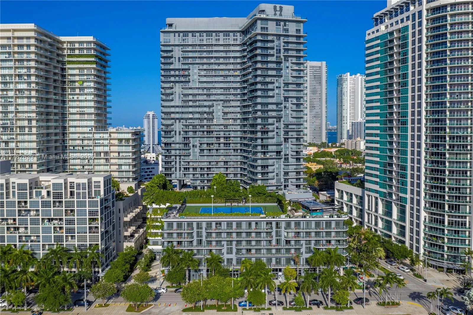 Miami, Florida 33137, United States, 2 Bedrooms Bedrooms, ,2 BathroomsBathrooms,Residential,Active,115600