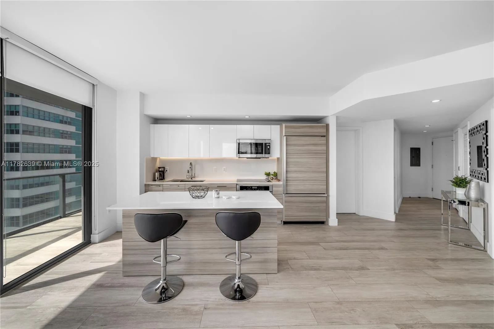 Miami, Florida 33137, United States, 2 Bedrooms Bedrooms, ,2 BathroomsBathrooms,Residential,Active,115600