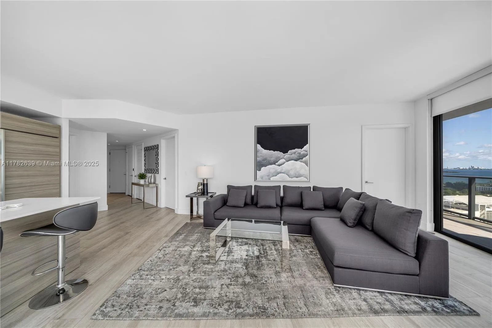 Miami, Florida 33137, United States, 2 Bedrooms Bedrooms, ,2 BathroomsBathrooms,Residential,Active,115600