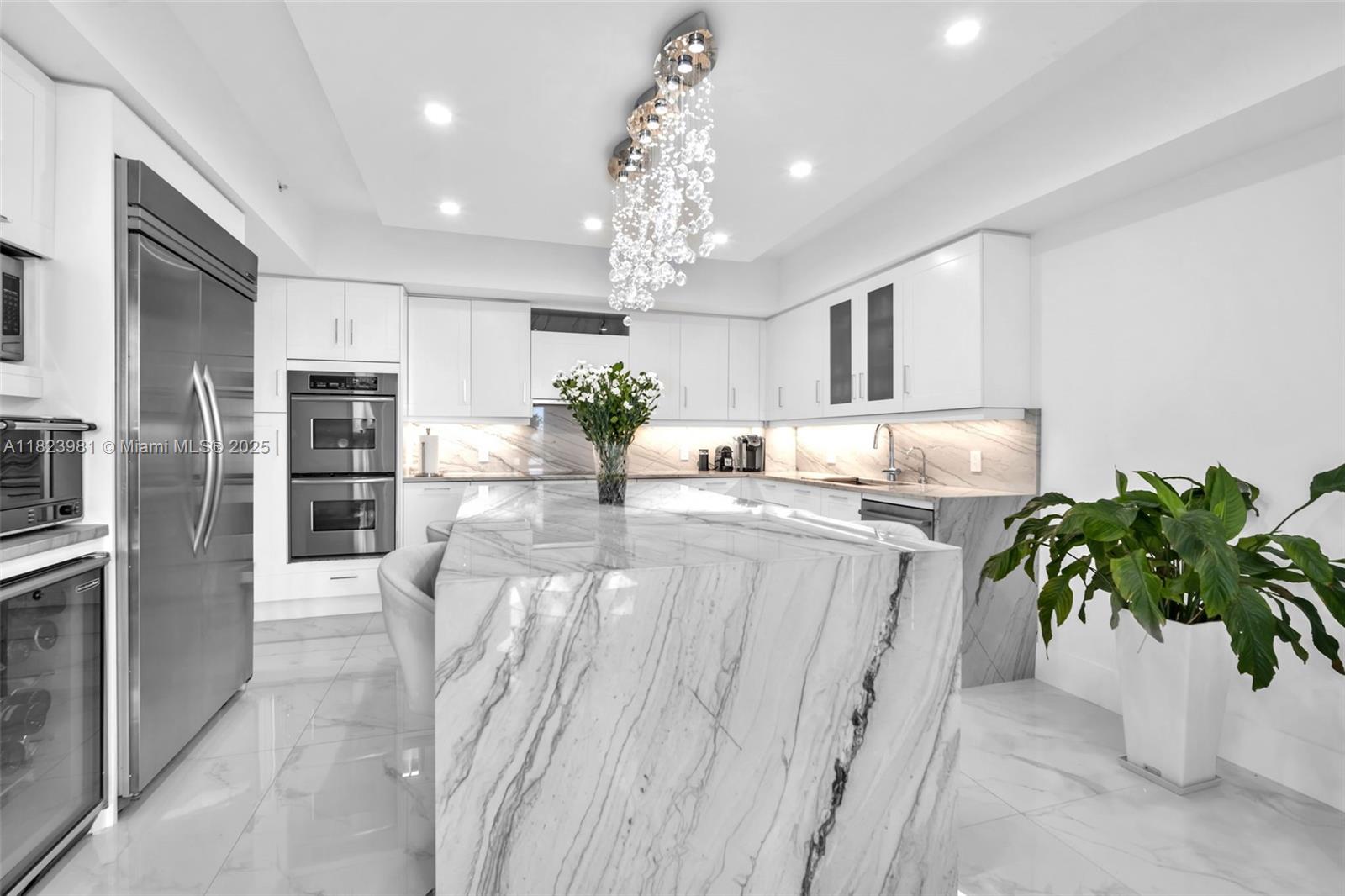 333 Las Olas Way 804