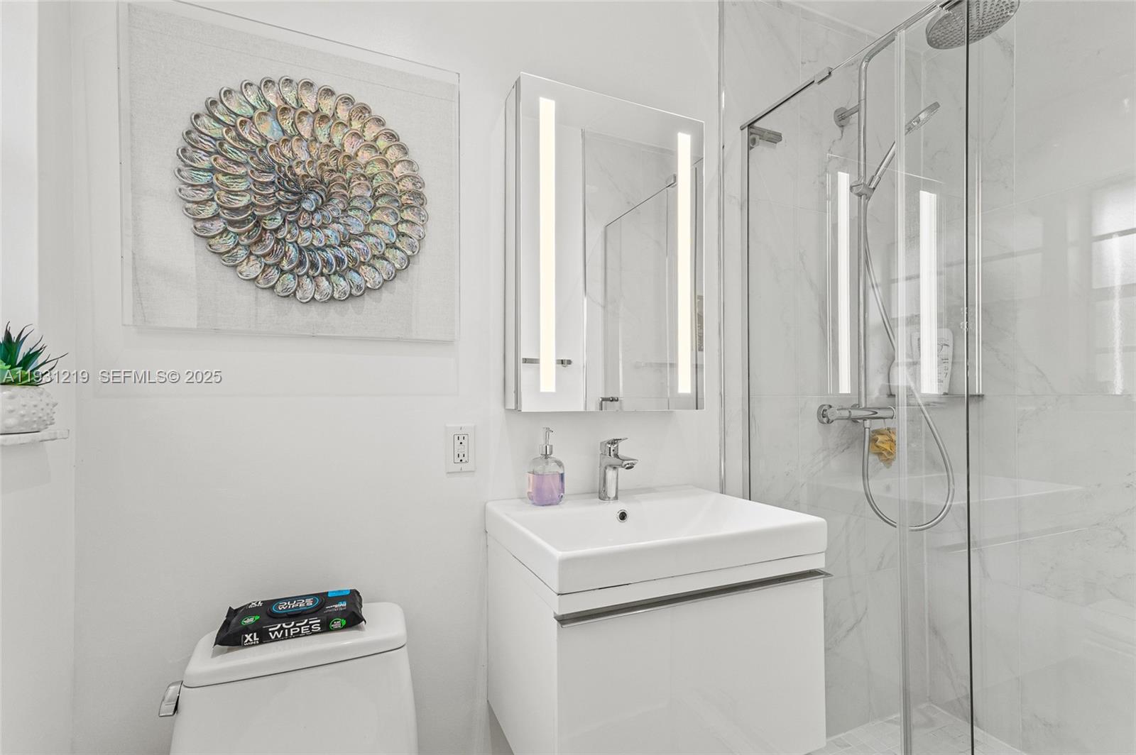 EDGEWATER ESTATES - Residential