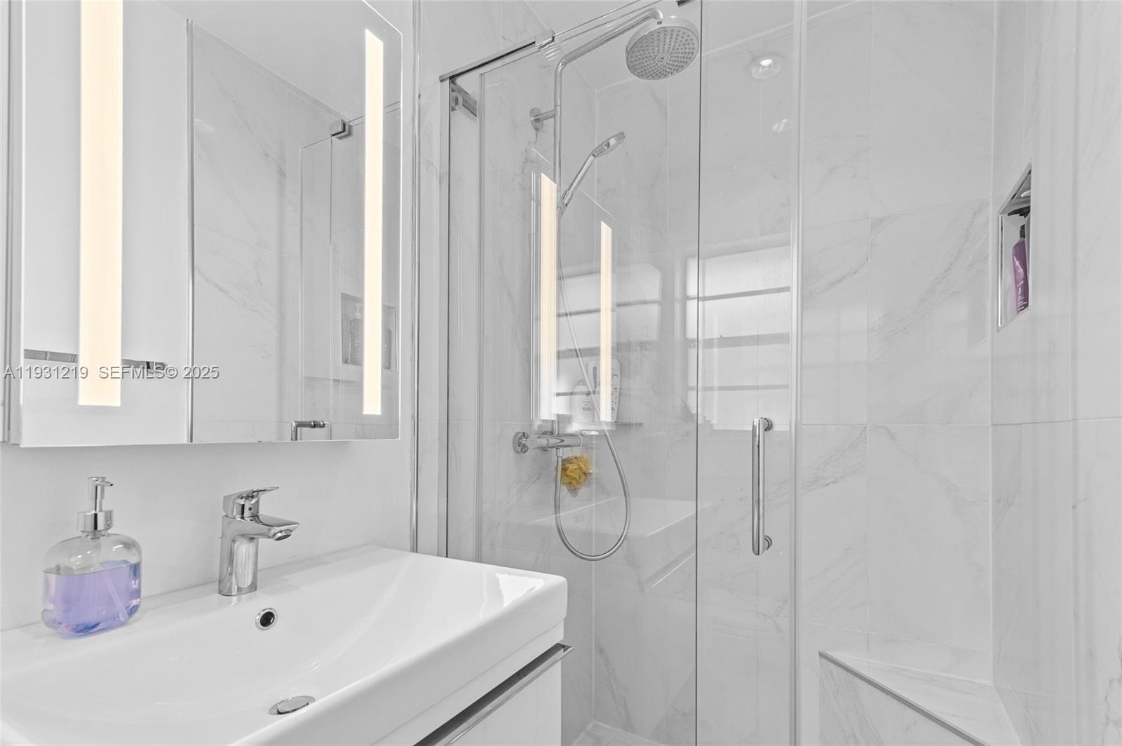 EDGEWATER ESTATES - Residential