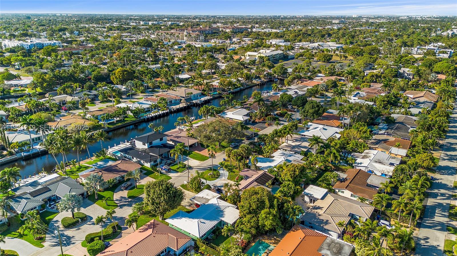 EDGEWATER ESTATES - Residential