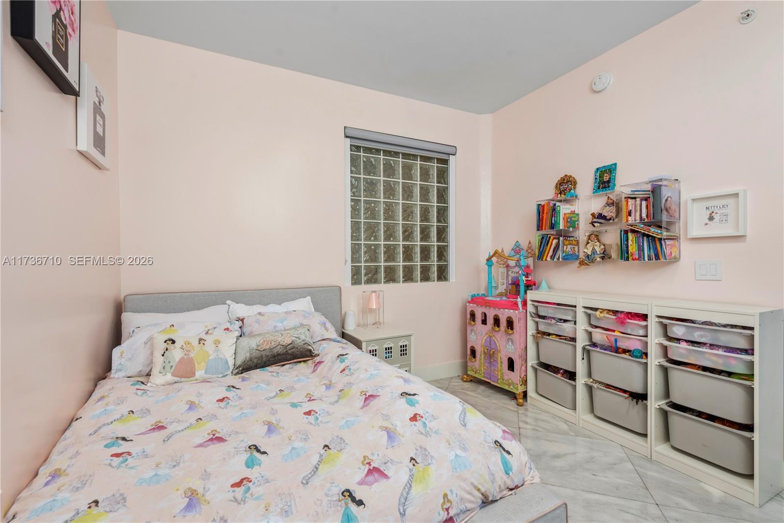 AVENTURA MARINA II - Residential