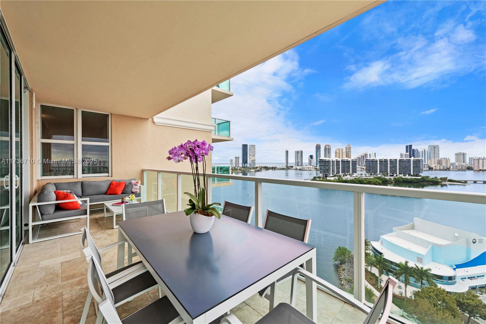 AVENTURA MARINA II - Residential