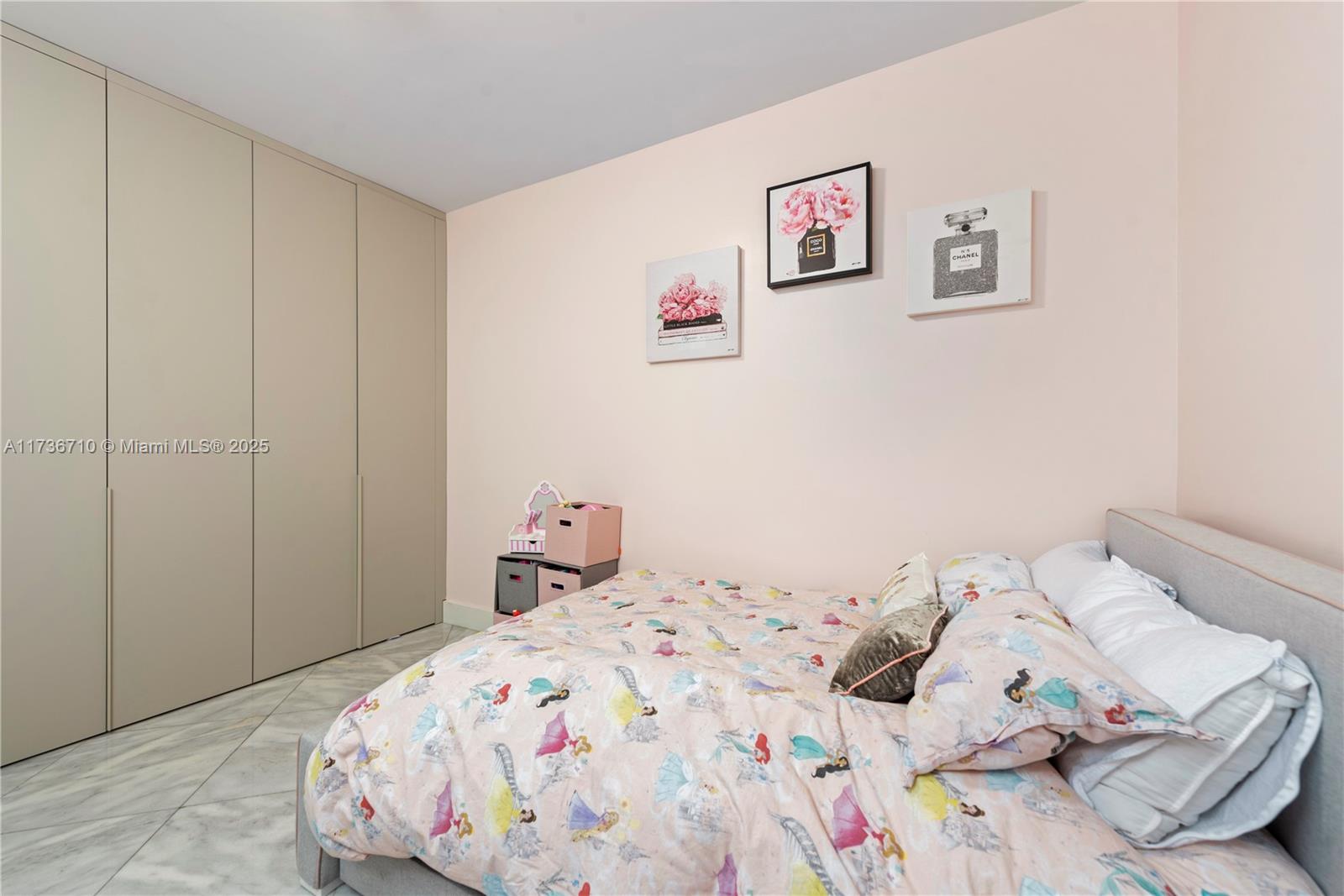 AVENTURA MARINA II - Residential