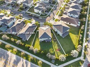 TUSCAN ISLES - Residential