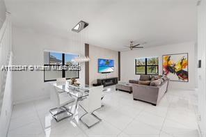 TUSCAN ISLES - Residential