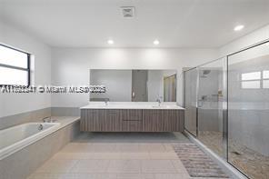 TUSCAN ISLES - Residential