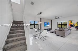 TUSCAN ISLES - Residential