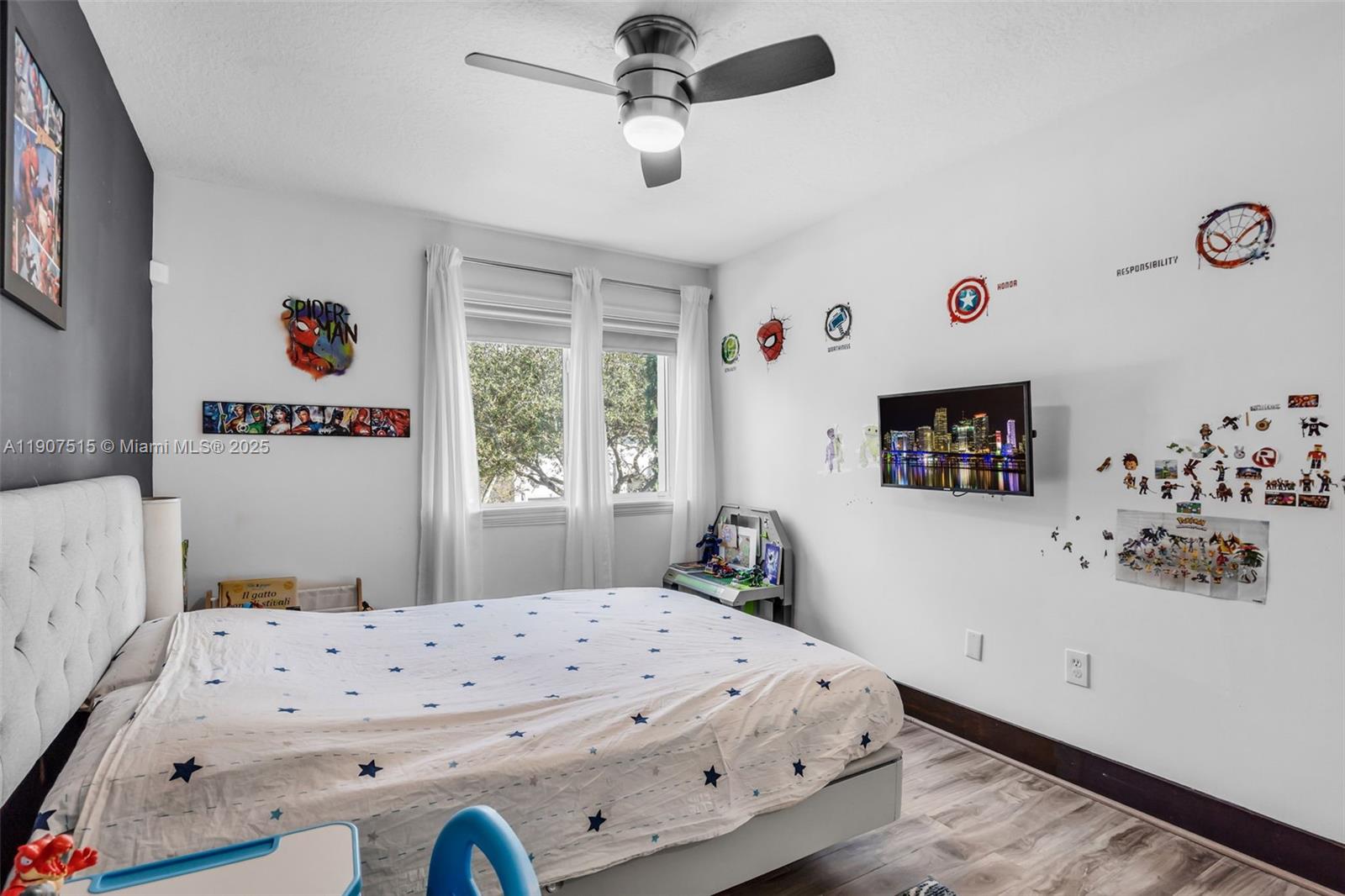 DORAL MEADOWS 1ST ADDN - Residential