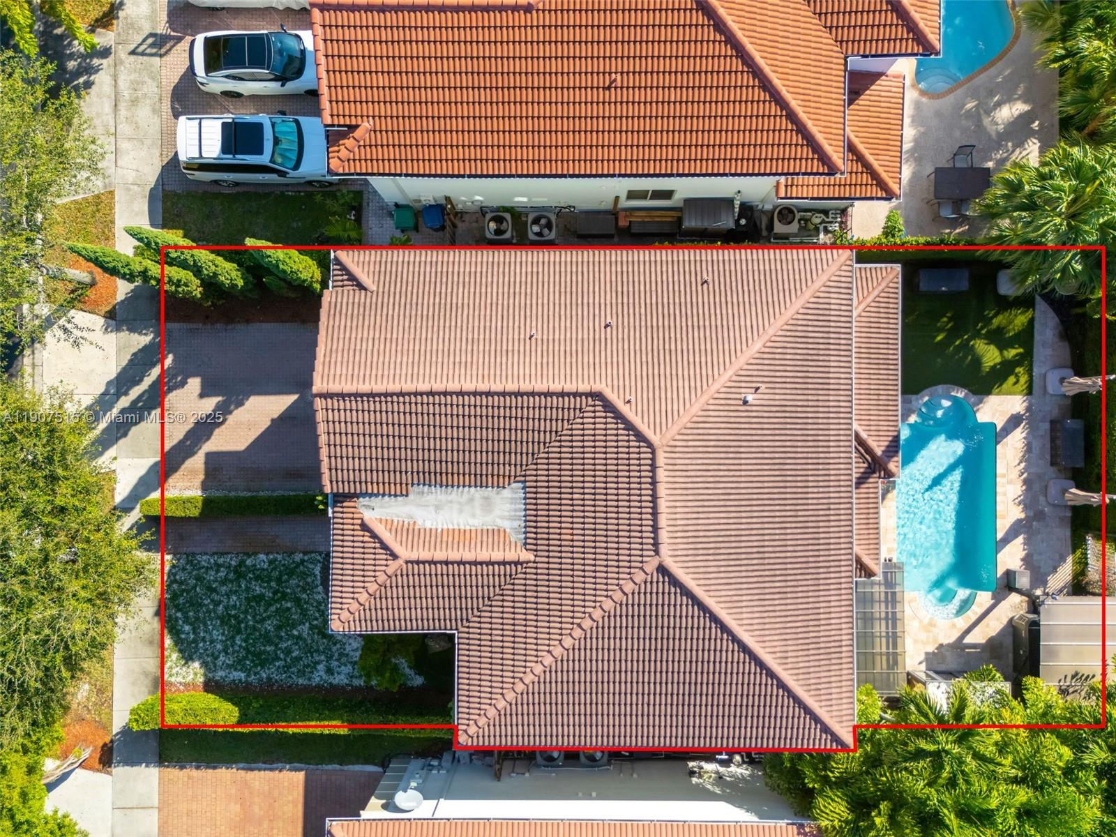 DORAL MEADOWS 1ST ADDN - Residential