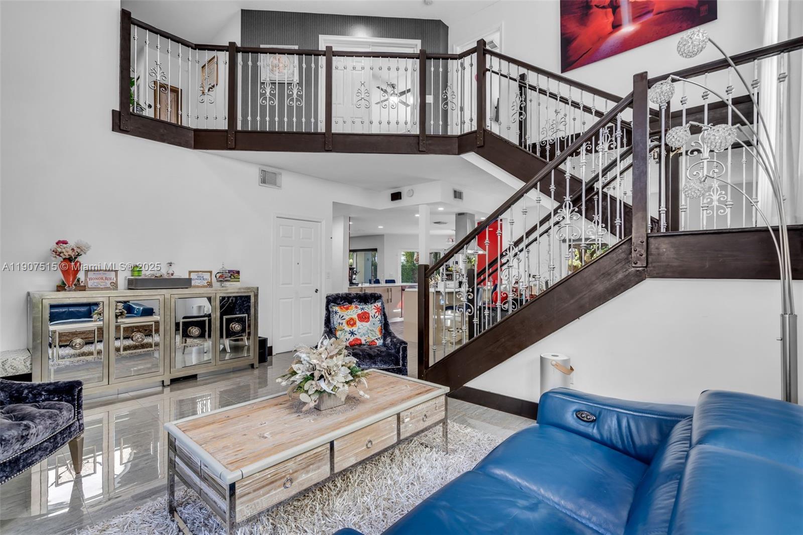 DORAL MEADOWS 1ST ADDN - Residential