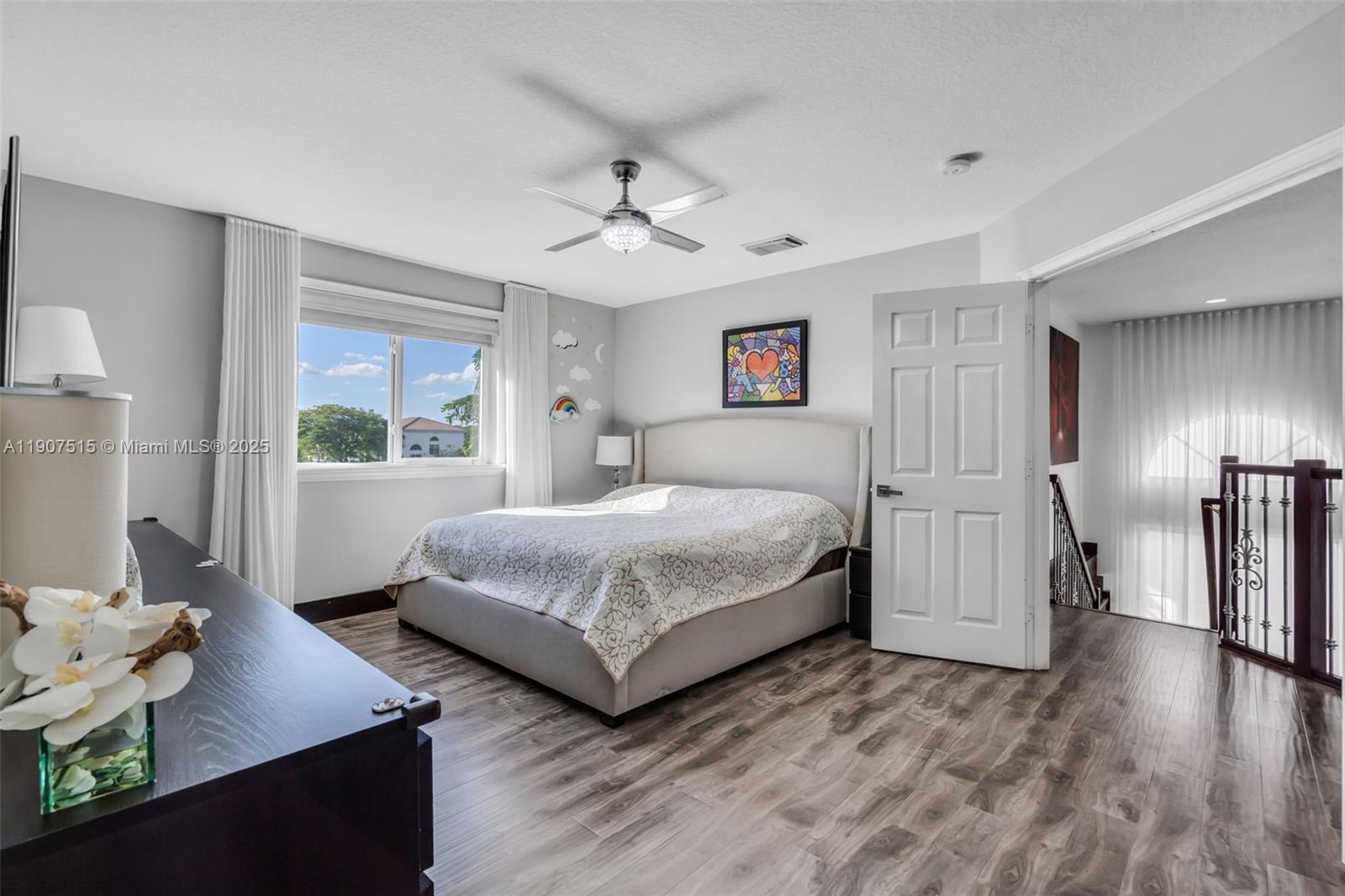 DORAL MEADOWS 1ST ADDN - Residential