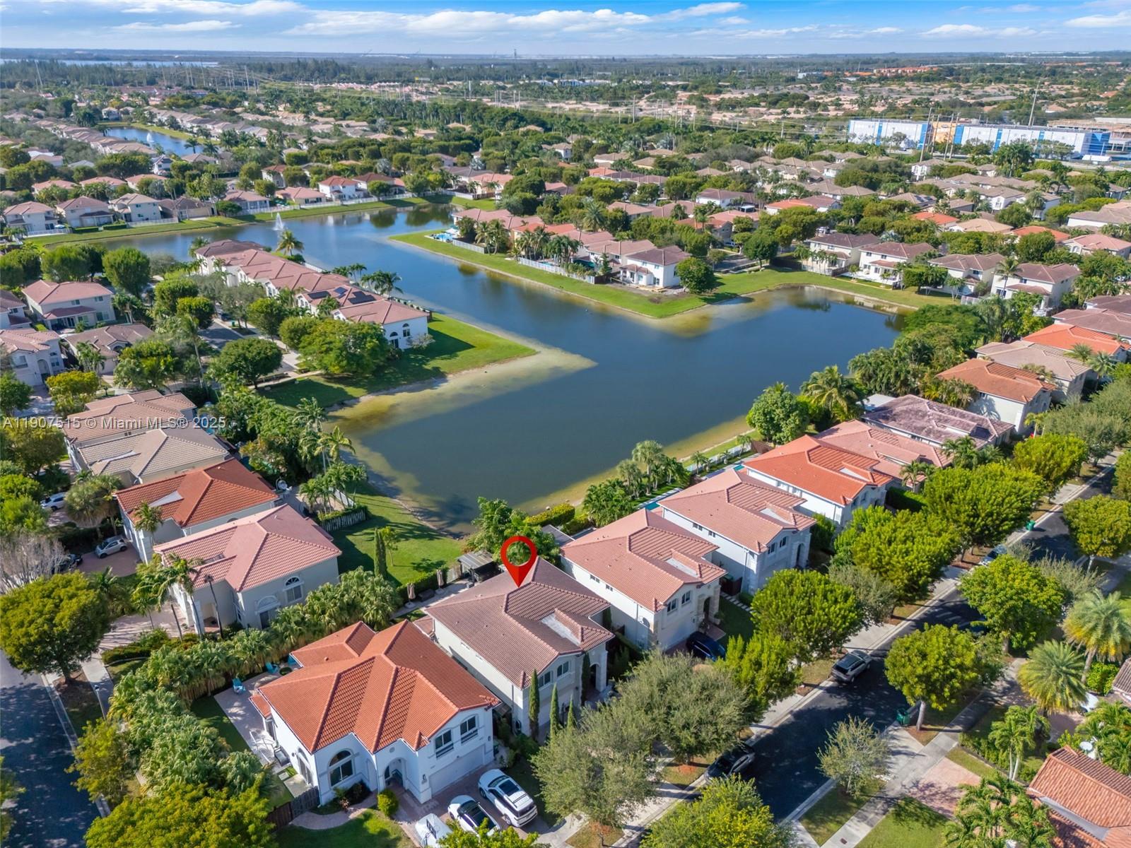 DORAL MEADOWS 1ST ADDN - Residential