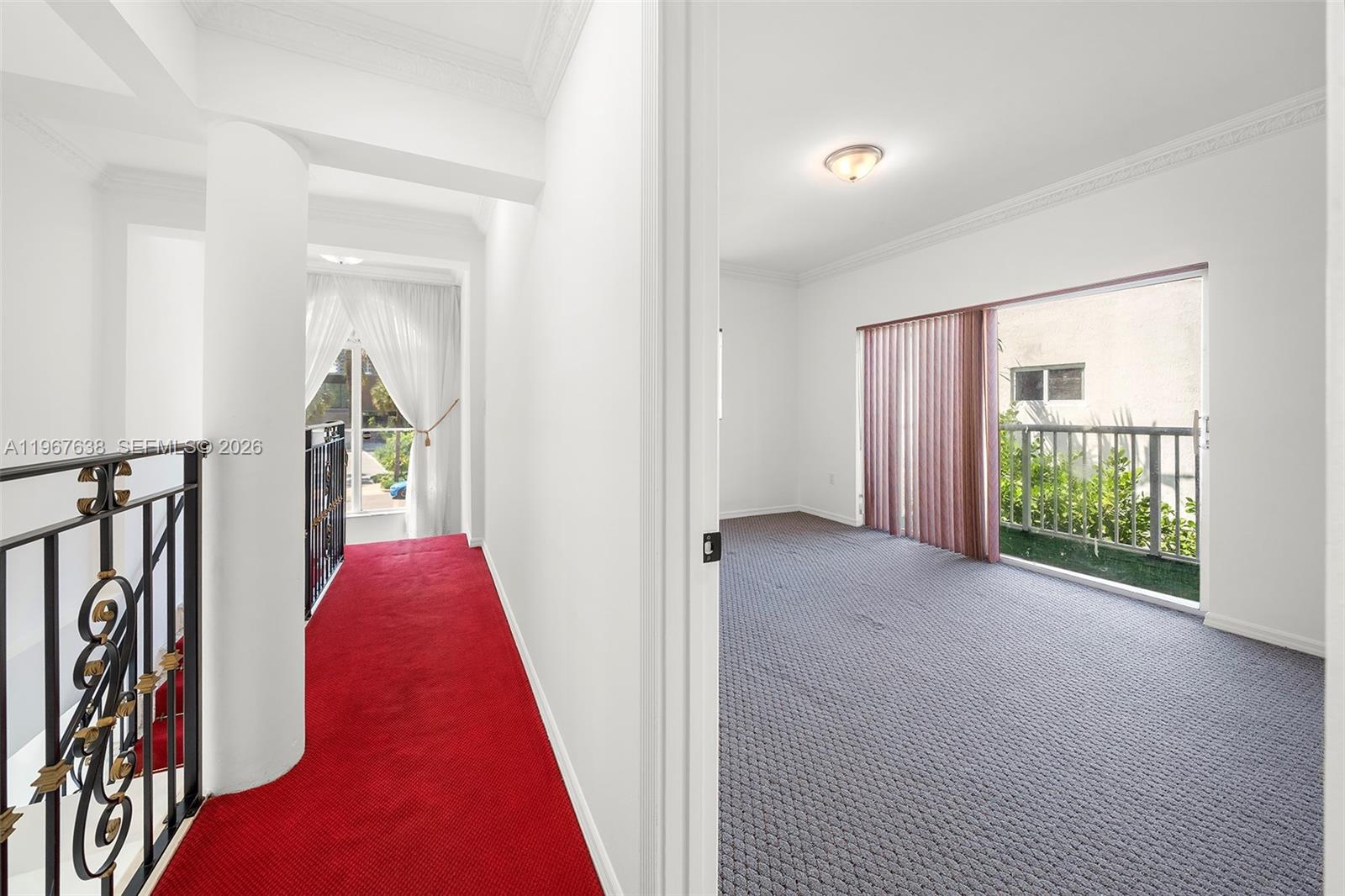 GOLDEN BEACH SEC E - Residential