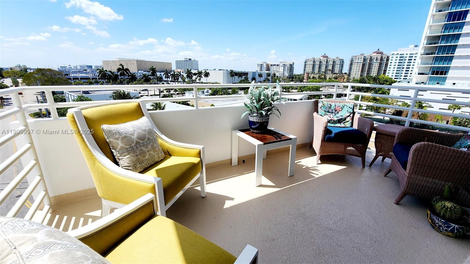 SUNRISE TOWER CONDO - Residential Lease