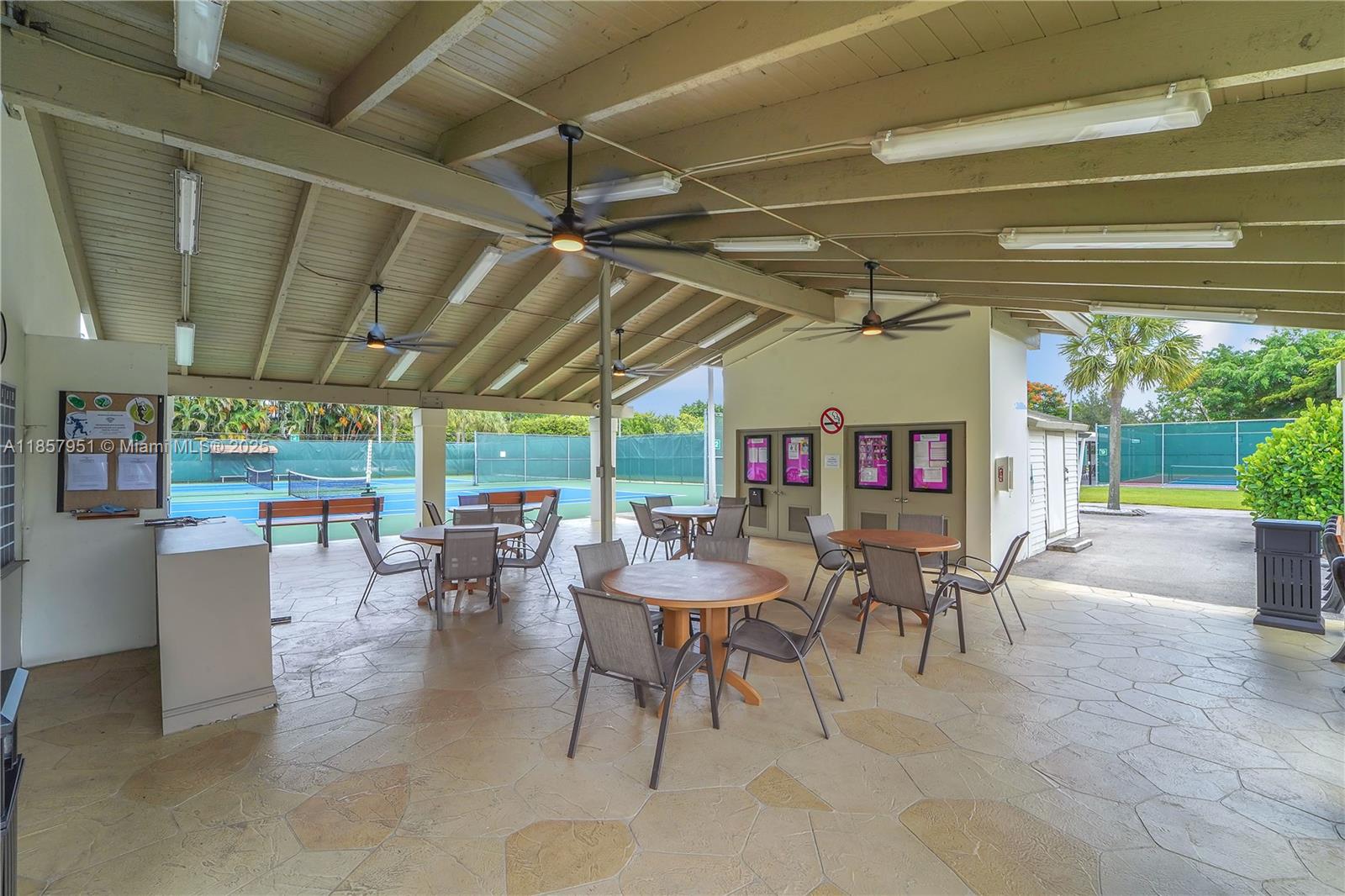 LUCAYA VILLAGE 1-B CONDO - Residential