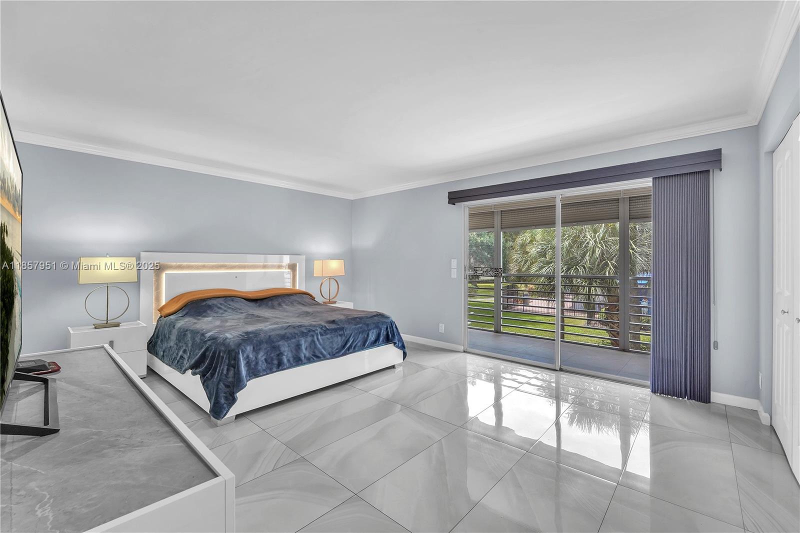 LUCAYA VILLAGE 1-B CONDO - Residential