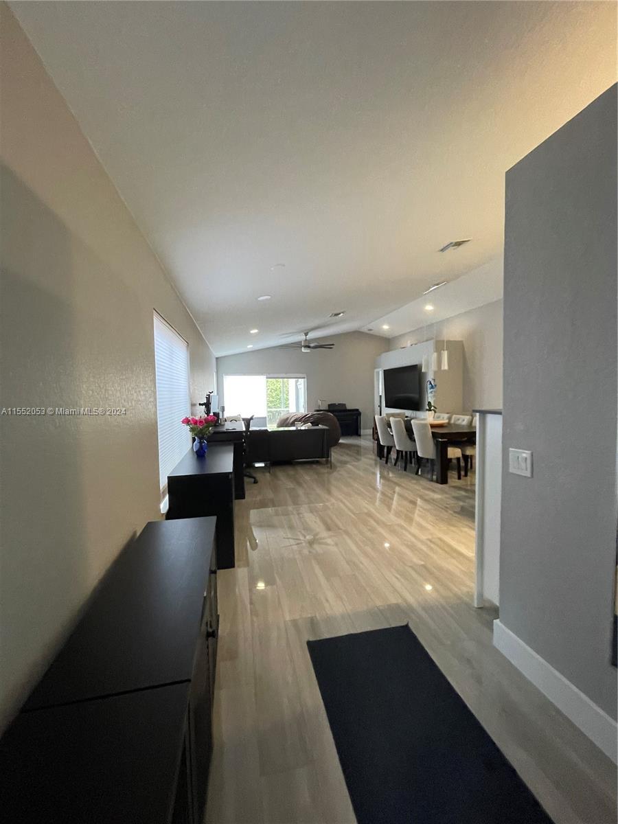 Savanna - Residential