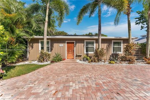 Photo of 1862 Center St, Jupiter, FL 33458 (MLS # A11827766)