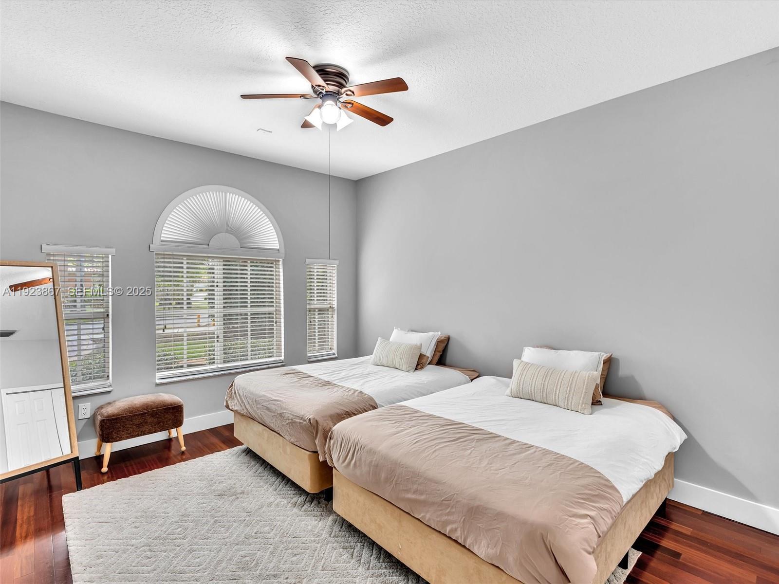 SILVERCREST LAKE ESTATES - Residential