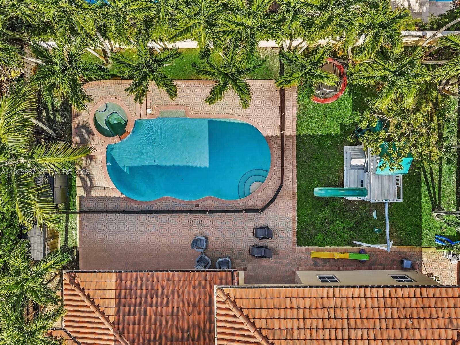 SILVERCREST LAKE ESTATES - Residential