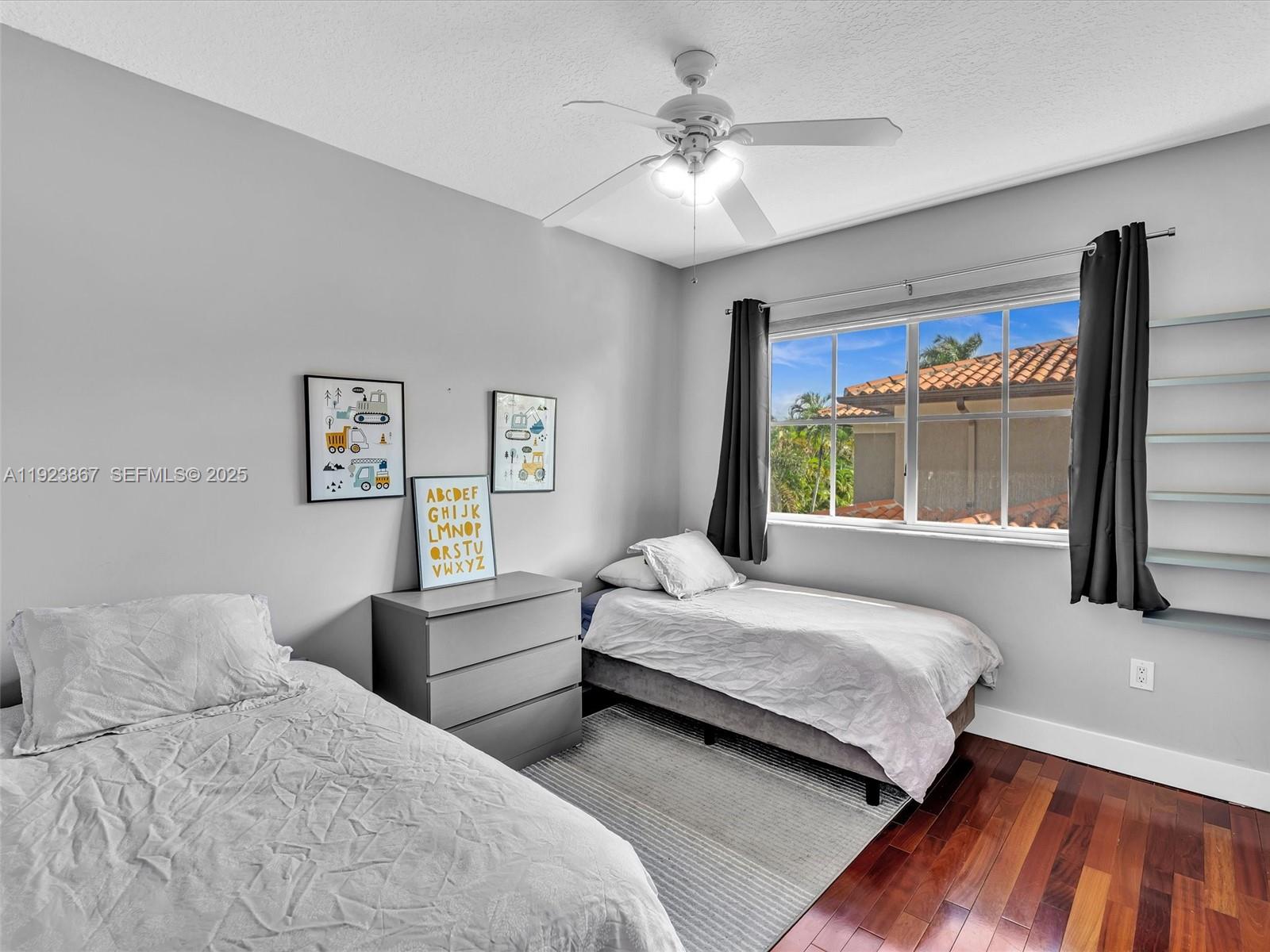 SILVERCREST LAKE ESTATES - Residential