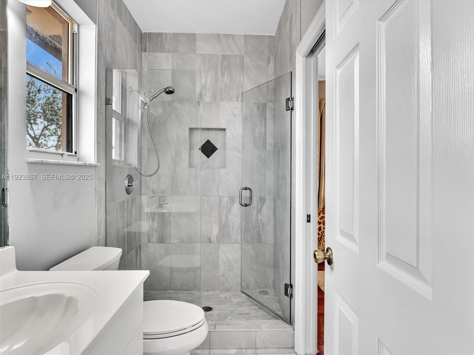 SILVERCREST LAKE ESTATES - Residential