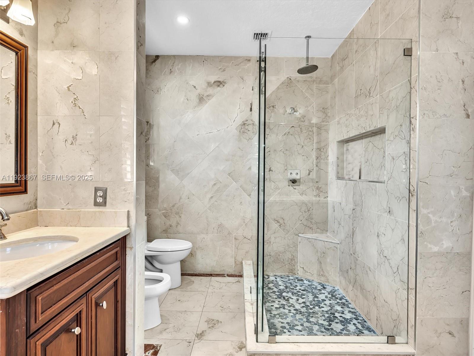 SILVERCREST LAKE ESTATES - Residential