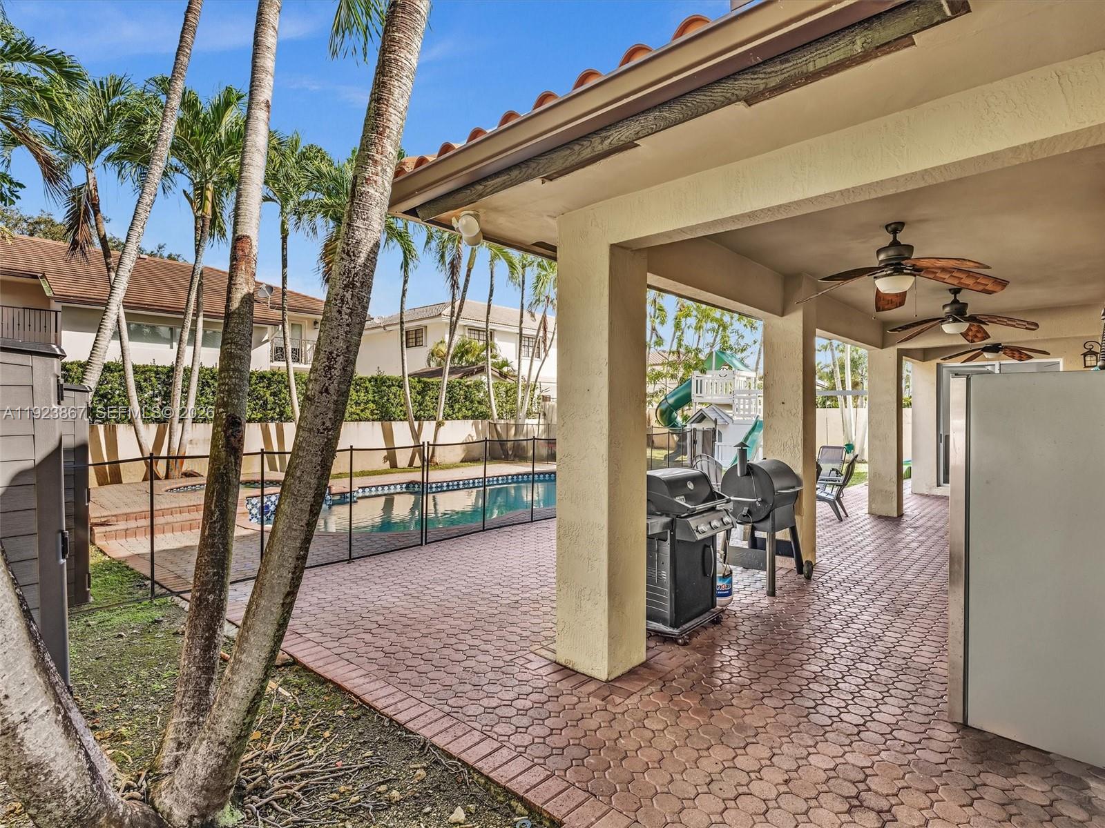 SILVERCREST LAKE ESTATES - Residential