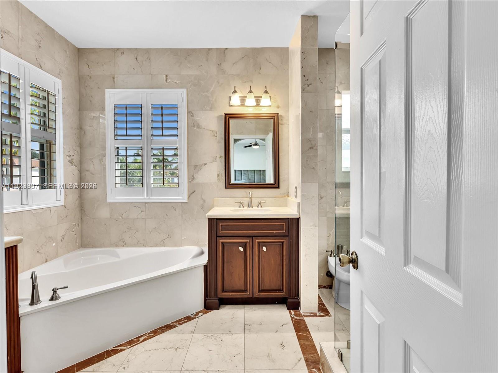 SILVERCREST LAKE ESTATES - Residential